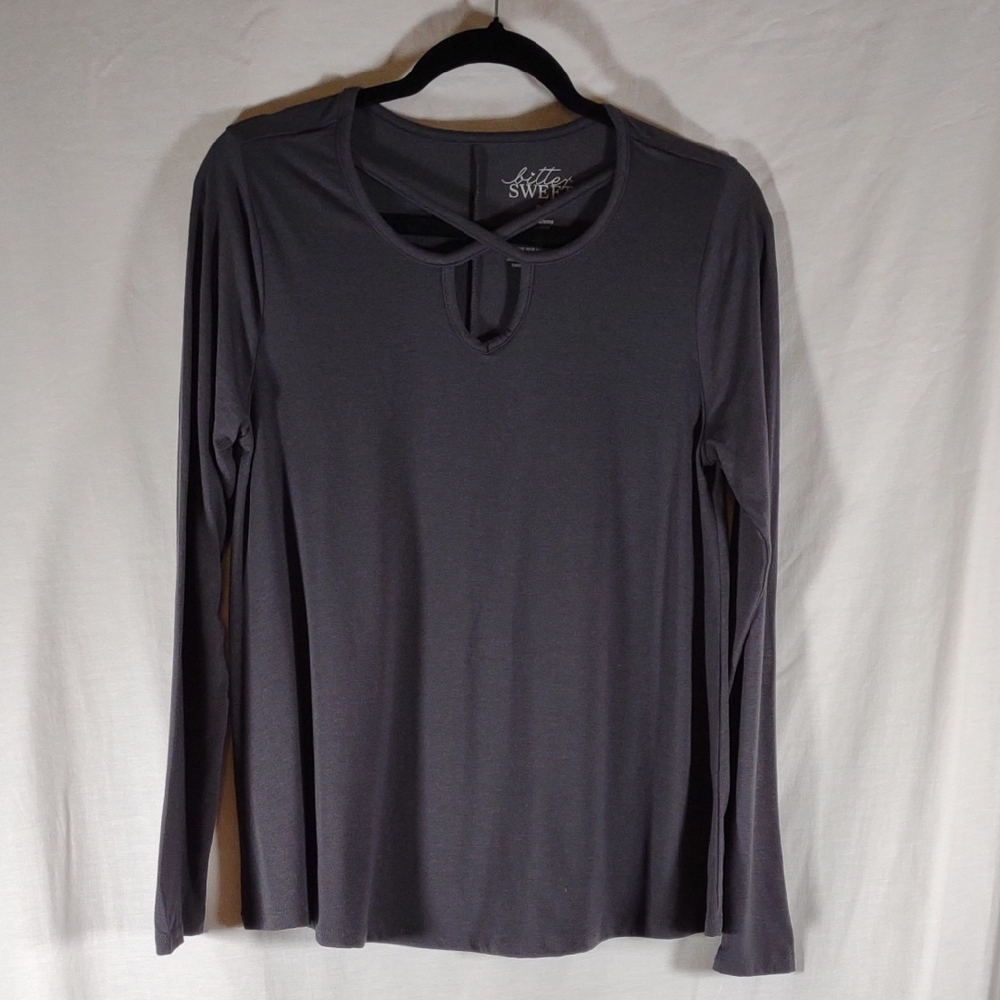 NWT Charcoal Long Sleeve Junior's Top w/Criss Cross Neck - Size M